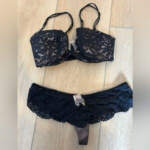 Elegant Black Lace Lingerie Set